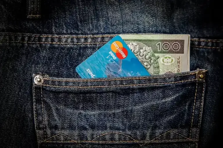 Best Gold Credit Cards: Top Options in 2023
